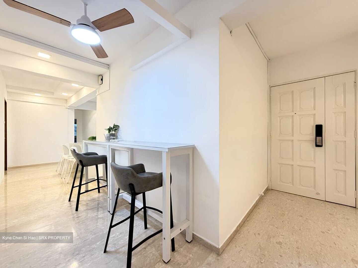 Pine Grove (D21), Condominium #498431001